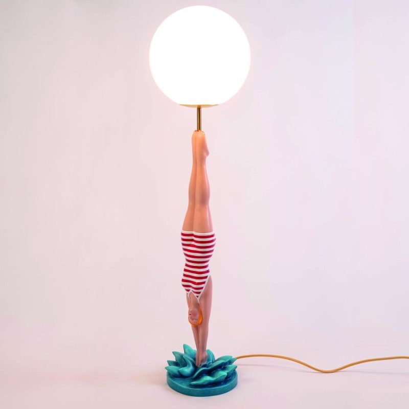 SELETTI LADY DIVER Table lamp ø 25 x 95 cm Resin