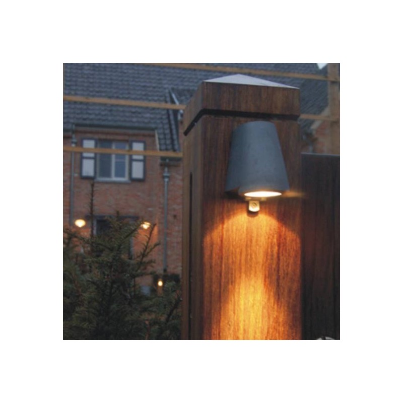 Royal Botania Beamy Wall lamp