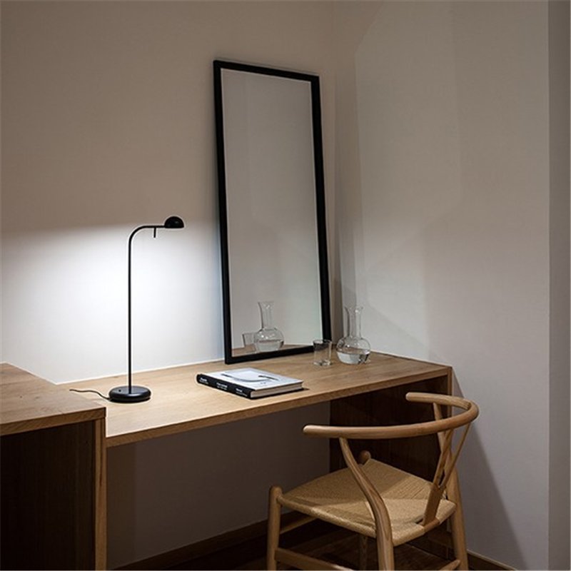 Vibia Pin 40 - 1655 table lamp