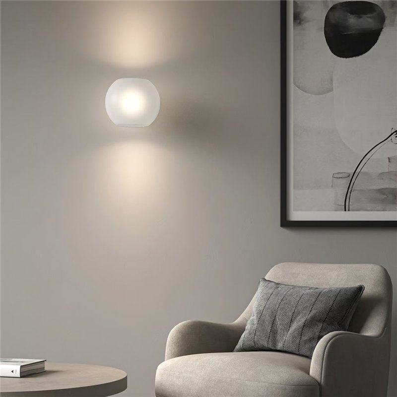 Astro Luna wall lamp