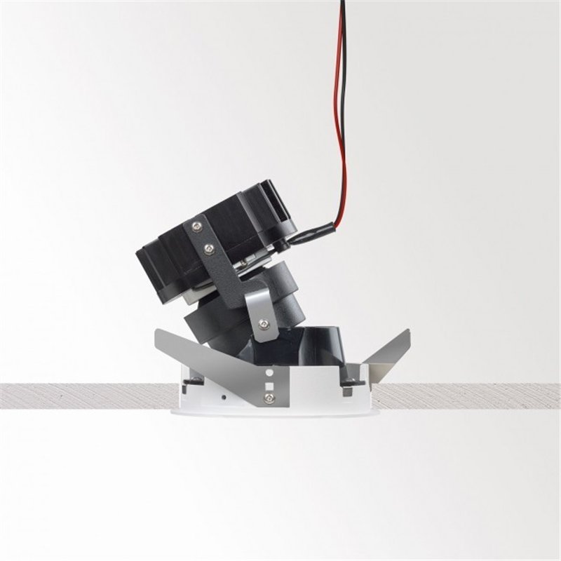 Delta Light iMAX II SQUARE ADJUSTABLE LP Recessed spot