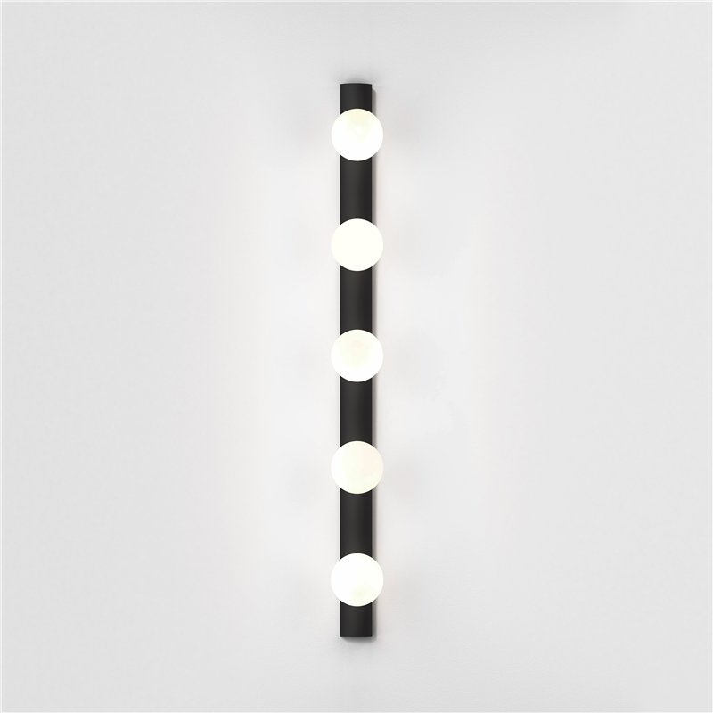 Astro Cabaret 5 II | Wall lamp