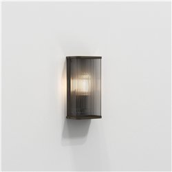 Astro Avignon Square 300 | Wall lamp